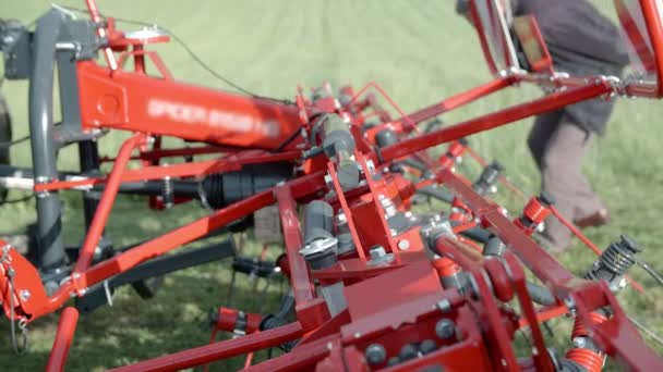 A exposição de máquinas agrícolas na Eslovénia — Vídeo de Stock