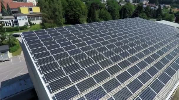 School with solar panels — Stock Video