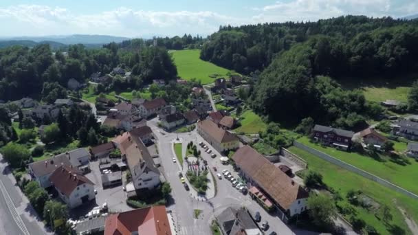 Vue sur mariage au village — Video