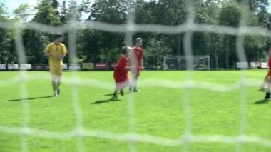 gençler ile oyun oyna Soccer