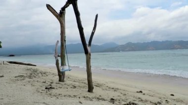 Rustik seaside beach salıncakta