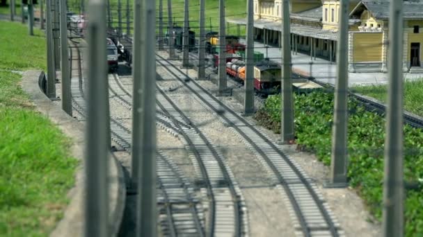 Tren modeli izler — Stok video