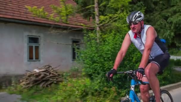 Maratona de bicicleta competição em torno de Vrhnika — Vídeo de Stock