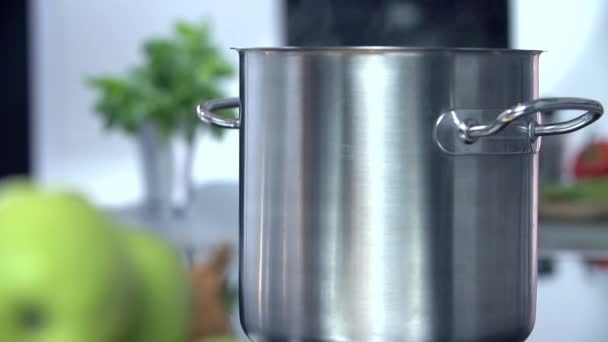 vapeur sortant du pot 