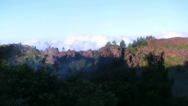 Gunung Batur over actieve vulkaan — Stockvideo