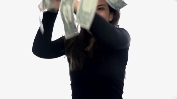 Mujer atrapando dinero — Vídeo de stock