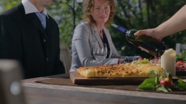 Bir iş toplantısının binging