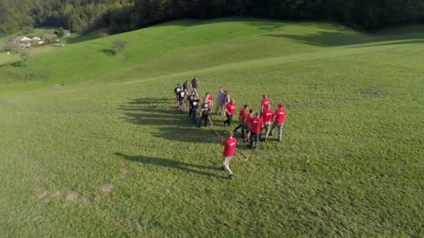 I slutet av en bogserbåt kriget tävling — Stockvideo