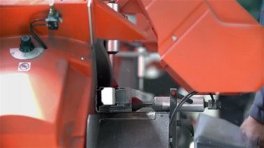 Bilgisayar destekli makine kesim metal parça
