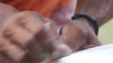 Sörfçü hazırlanıyor sörf Resepsiyon