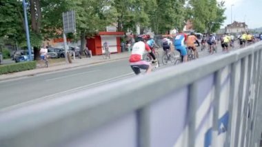 Bisikletçiler Slovenya'da yarışmalara katıldı