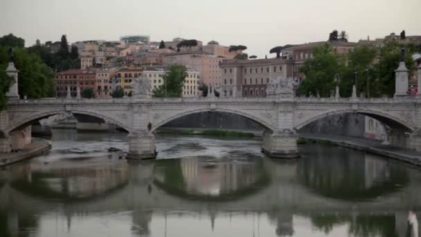 Мост в Риме, Италия — стоковое видео