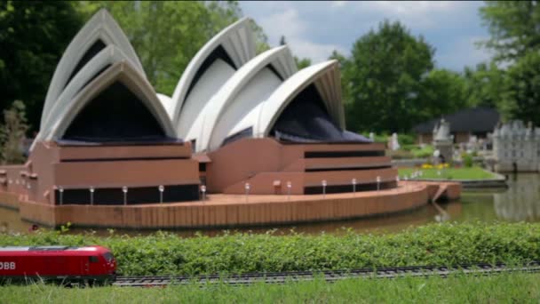 Модель оперного театра в Сиднее — стоковое видео