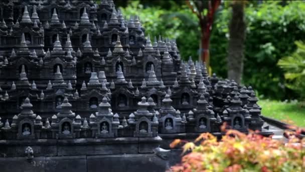 Modell des Borobudur-Tempels — Stockvideo