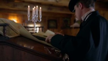 Haritaya bakıyordum adamım.