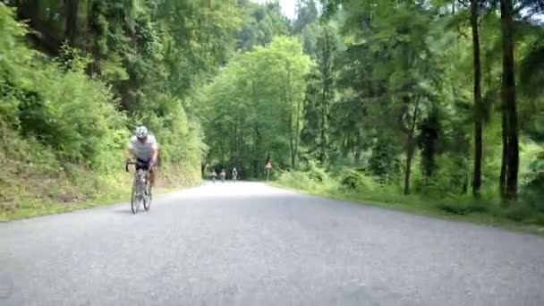 Cyclists ride in competitions in Slovenia — Stock Video