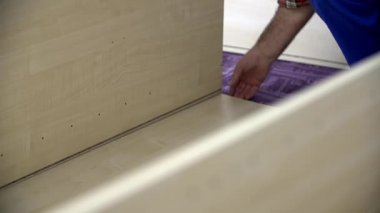 adam montaj yeni watdrobe