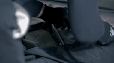 adam değiştirme ön cam