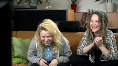 televizyon programı zevk kızlar