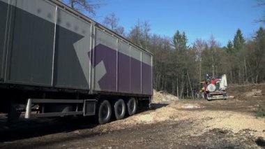 Ağır makine ağaç doğrama 