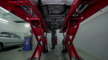 Bir yıllık hizmet otomobili