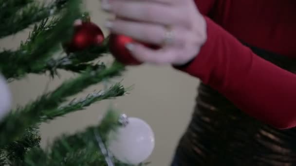 décoration féminine arbre de Noël 