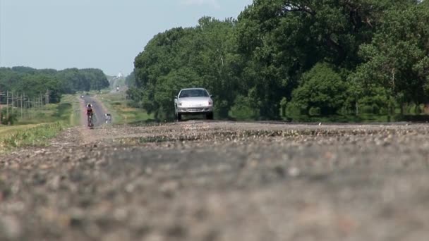 Contestant advancing on racing — Stock Video