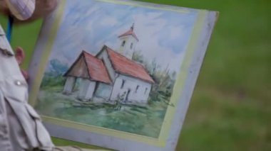 Eski bir ressam için üst düzey çift dalgalar