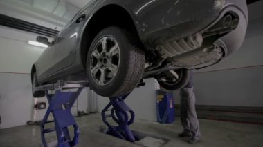 Bir yıllık hizmet otomobili