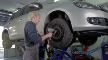 Lastikleri kontrol vulcaniser