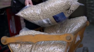 irili ufaklı tahta briket imalatı