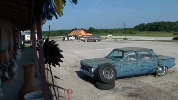 Car parked on an empty parking lot — Stock Video