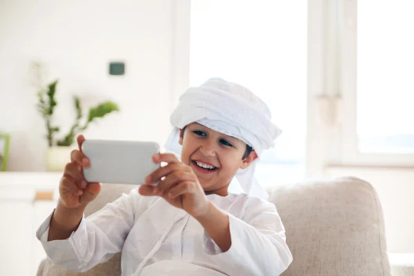 Arabian Boy Using Smarthphone — Stock Photo, Image