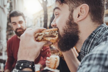 Fast Food Restoran arkadaşlar