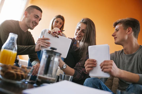 Young Students Learning — Stock Photo, Image