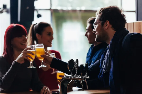 In de taverne — Stockfoto