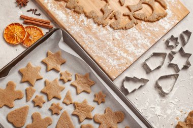 Noel - Noel için ev yapımı zencefilli ekmek hazırlamak