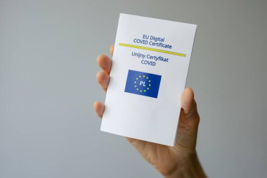 Polonyalı AB COVID sertifikası - Avrupa 'da sorunsuz seyahat etmenize olanak sağlıyor
