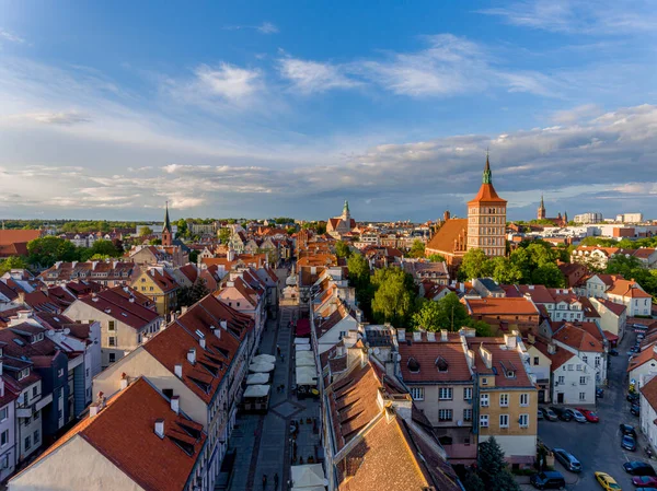 Olsztyn - eski kasaba, eski belediye binası, Saint James Katedrali, kiralık evler, yeni belediye binası, İsa 'nın Kutsal Kalbi Kilisesi, yüksek kapı, Evanjelik kilise