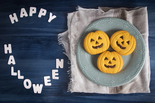 Halloween dýně soubory cookie oslava s kopií prostor — Stock fotografie