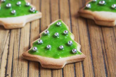 Noel ev yapımı kurabiye ağacı ahşap tablo