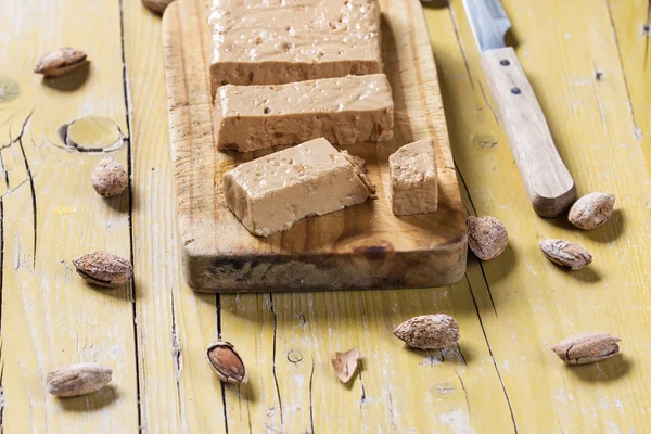 Turron, typisches spanisches Weihnachtsdessert — Stockfoto