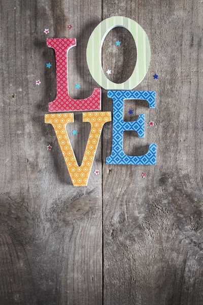 Amor letras vintage em madeira rústica — Fotografia de Stock