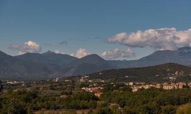 Molise, İtalya. Muhteşem sonbahar manzarası.