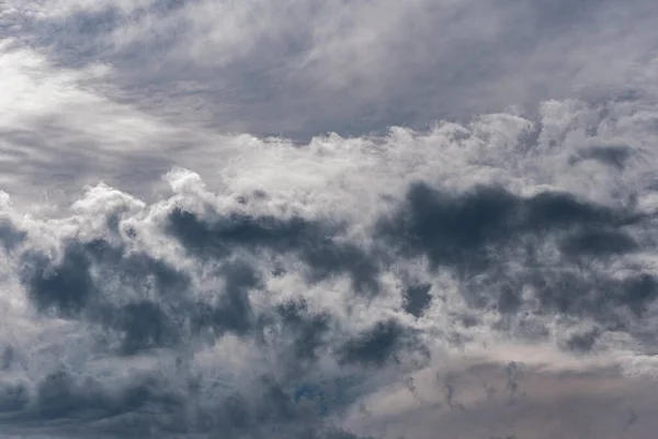 Skyer Himlen Det Vidunderlige Syn Himmel Fuld Skyer Dybde Tredimensionalitet - Stock-foto