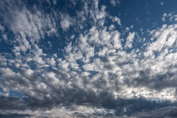 Nuvens Céu Maravilhoso Espetáculo Céu Cheio Nuvens Profundidade Tridimensionalidade Céu — Fotografia de Stock