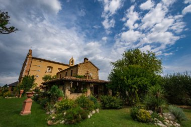 Bernardella, Ascoli Piceno, Marche. Madonna della Consolazione Sığınağı. Görünüm