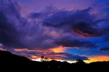 Molise 'de günbatımının muhteşem fotoğrafları