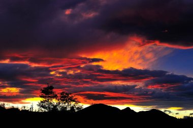 Molise 'de günbatımının muhteşem fotoğrafları
