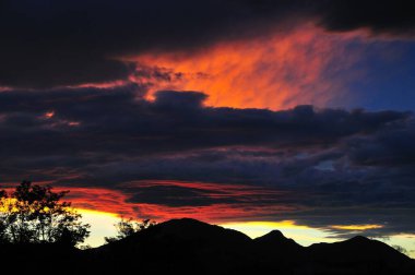 Molise 'de günbatımının muhteşem fotoğrafları